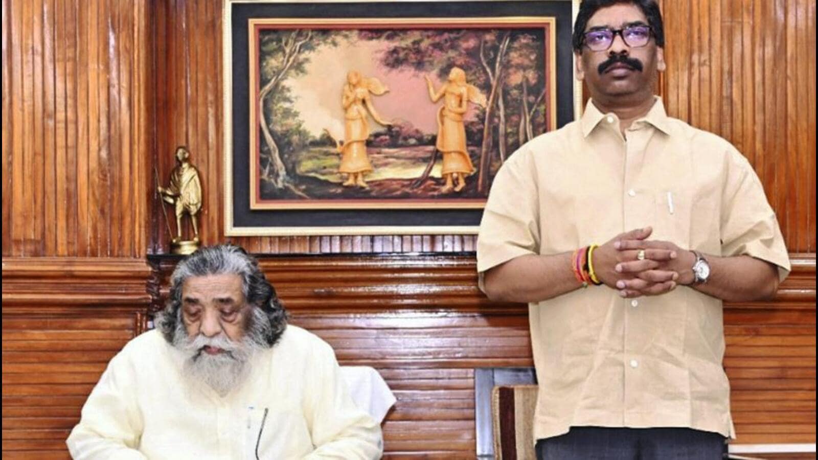 राष्ट्रपति चुनाव : झामुमो ने टाला फैसला, शाह से मिलेंगे सोरेन