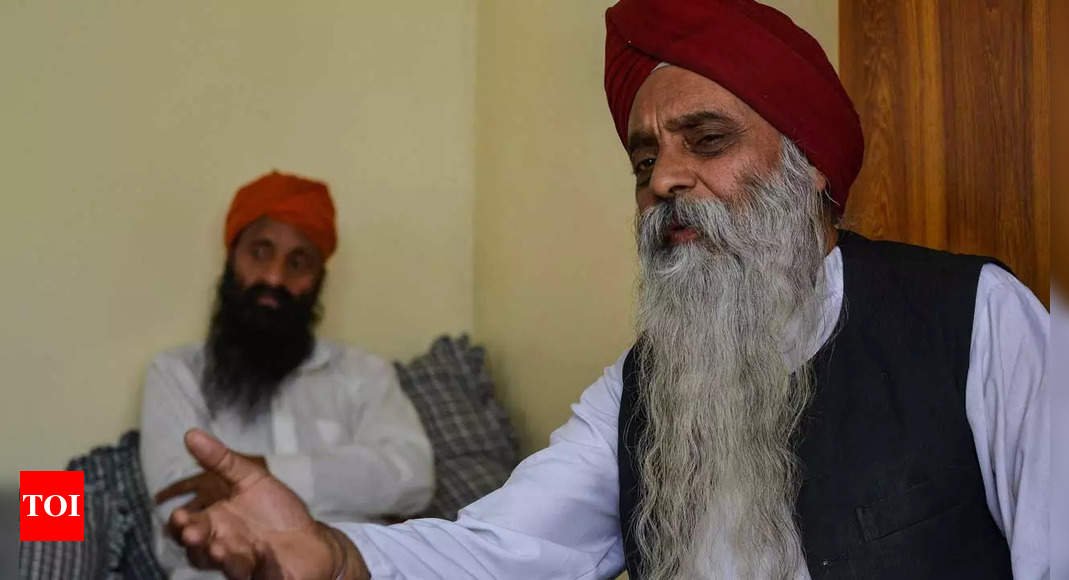 मंदिर हमले के बाद अफगान सिखों ने कहा, ‘हमारे लिए कोई भविष्य नहीं’