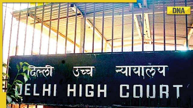दिल्ली हाई कोर्ट ने तलाक-ए-हसन नोटिस को चुनौती देने वाली पत्नी की याचिका पर मुस्लिम व्यक्ति को जवाब देने का आदेश दिया है दिल्ली हाई कोर्ट ने तलाक-ए-हसन नोटिस को चुनौती देने वाली पत्नी की याचिका पर मुस्लिम व्यक्ति को जवाब देने का आदेश दिया है