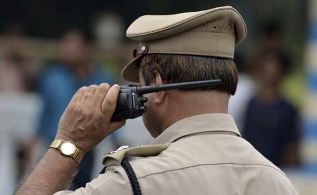 गुड़गांव की 19 वर्षीय महिला को काम पर जाने के दौरान ठुकराए गए प्रेमी ने गोली मारी: पुलिस गुड़गांव की 19 वर्षीय महिला को काम पर जाने के दौरान ठुकराए गए प्रेमी ने गोली मारी: पुलिस