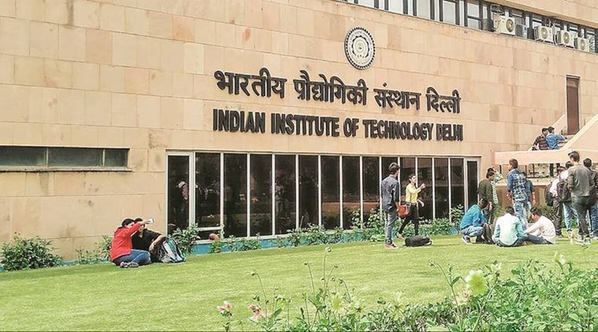 IIT-दिल्ली ने रोबोटिक्स और ऑटोमेशन पाठ्यक्रम तैयार करने के लिए DBSE के साथ सहयोग किया