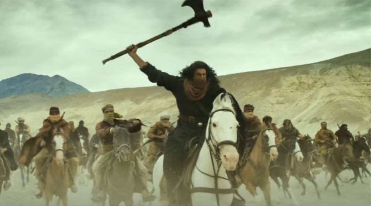 शमशेरा टीज़र: रणबीर कपूर ने बड़े परदे पर वापसी करते हुए संजय दत्त के खिलाफ बगावत की अगुवाई की