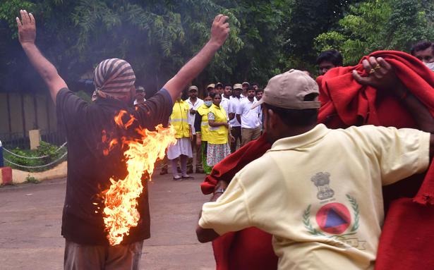 एससीआर, नागरिक सुरक्षा संगठन ने किया मॉक रेस्क्यू ऑपरेशन