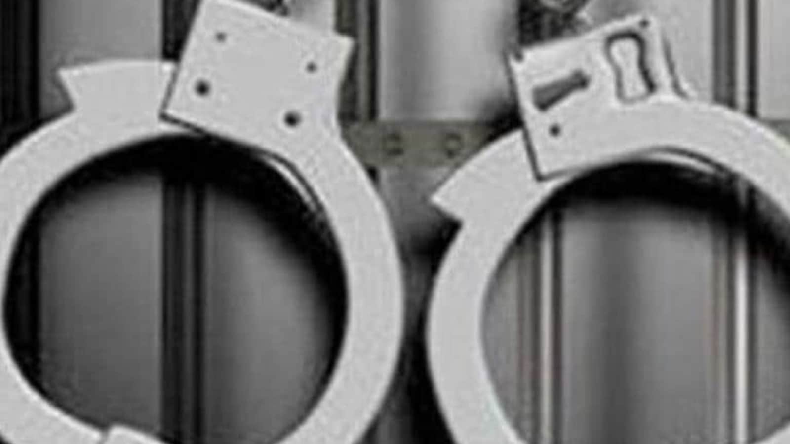 मंगलुरु में गांजा बेचने के आरोप में 12 छात्र गिरफ्तार | बेंगलुरु मंगलुरु में गांजा बेचने के आरोप में 12 छात्र गिरफ्तार | बेंगलुरु