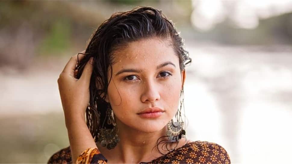 गीले बालों की ये गलतियां आपके बालों को नुकसान पहुंचा सकती हैं |  स्वास्थ्य समाचार