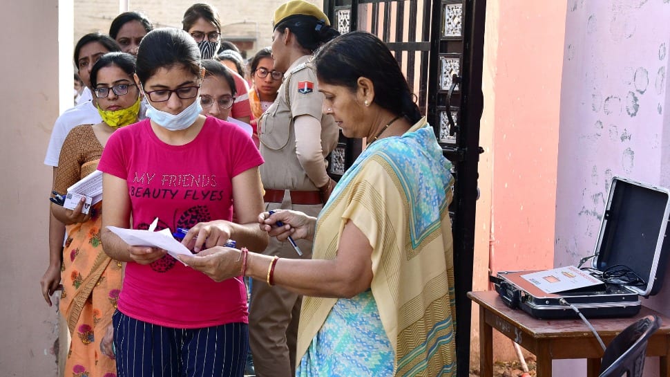एसएससी सीजीएल टियर 1 परिणाम 2021 ssc.nic.in पर घोषित, यहां कट-ऑफ अंक देखें |  भारत समाचार