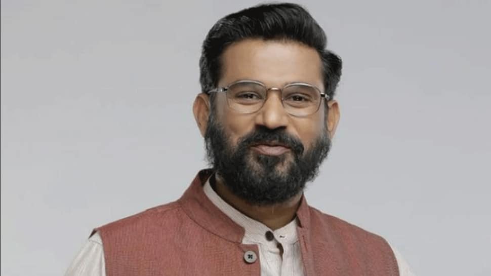 सोहम शाह ने अपने प्रशंसकों को महारानी सीजन 2 से भीमा भारती के एक लुक के साथ अनुमान लगाया |  वेब सीरीज समाचार