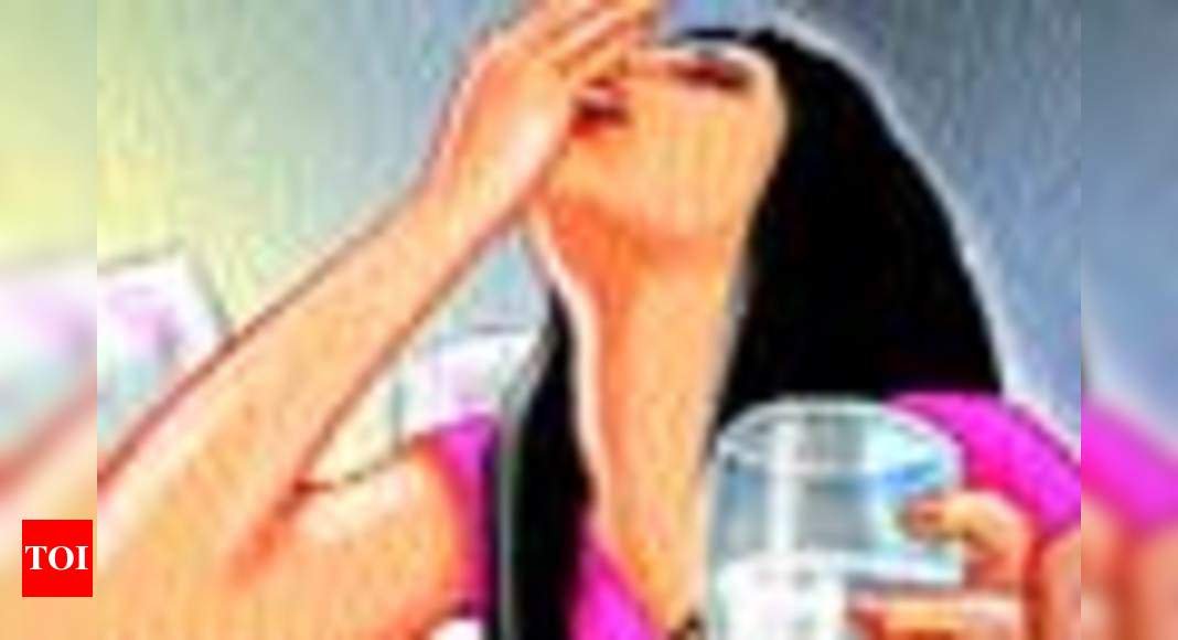 ओटीसी ईसी और गर्भपात की गोलियां मासिक धर्म की समस्या का कारण बनती हैं ओटीसी ईसी और गर्भपात की गोलियां मासिक धर्म की समस्या का कारण बनती हैं