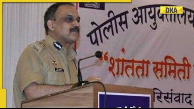 इस्तीफा देने से कुछ घंटे पहले, उद्धव ठाकरे ने IPS अधिकारी विवेक फनसालकर को मुंबई का नया पुलिस प्रमुख नियुक्त किया