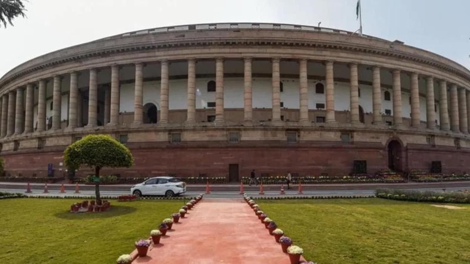 मानसून सत्र के लिए विभिन्न विभागों ने 32 बिल बताए, 14 तैयार: सरकार |  भारत की ताजा खबर