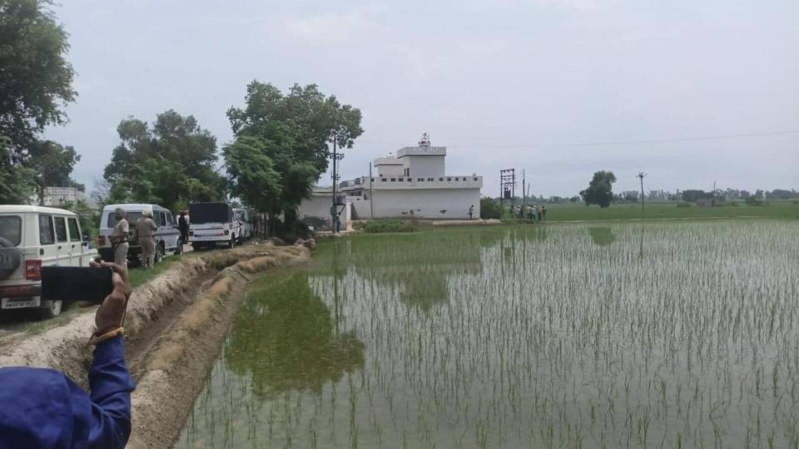 मूस वाला हत्याकांड: अटारी बॉर्डर के पास संदिग्ध बदमाशों से मुठभेड़