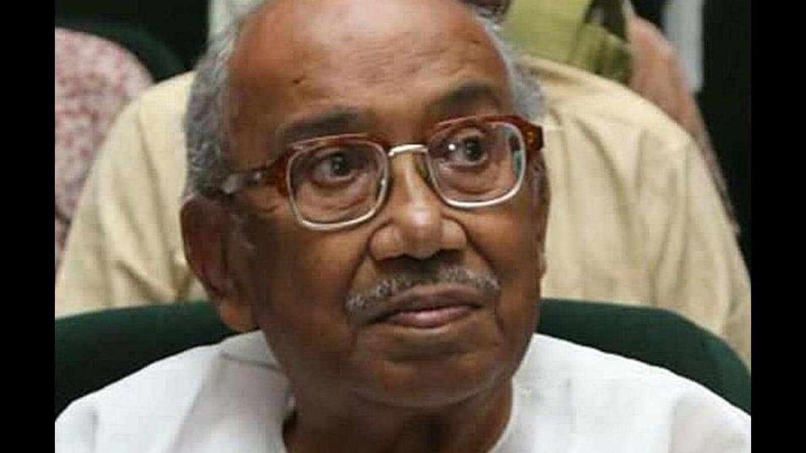 प्रसिद्ध बंगाली फिल्म निर्देशक तरुण मजूमदार का कोलकाता में निधन | कोलकाता प्रसिद्ध बंगाली फिल्म निर्देशक तरुण मजूमदार का कोलकाता में निधन | कोलकाता