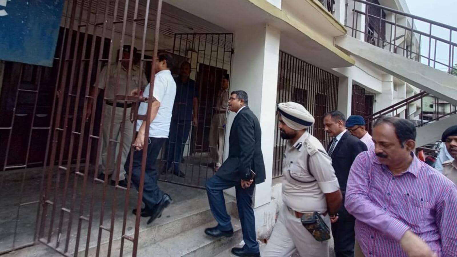 पीयू छात्रावास से जब्त विस्फोटक पाउडर पटना कोर्ट परिसर में फटा, सिपाही घायल