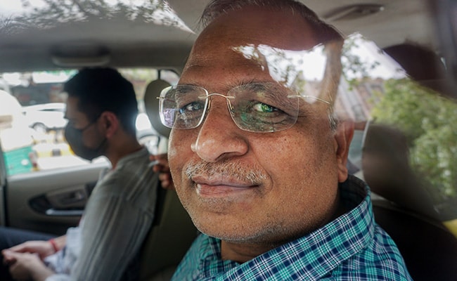 दिल्ली के मंत्री सत्येंद्र जैन के खिलाफ ‘पर्याप्त सबूत’, कोर्ट ने कहा