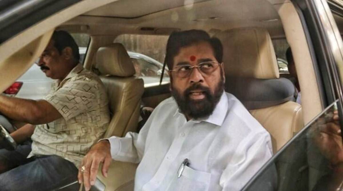 शिंदे ने राज्य कोविड टास्क फोर्स को अपना काम जारी रखने के लिए कहा शिंदे ने राज्य कोविड टास्क फोर्स को अपना काम जारी रखने के लिए कहा