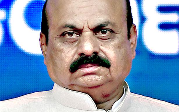 कर्नाटक के नेताओं के बीच ‘यूपी मॉडल’ की बयानबाजी ने ‘गुजरात मॉडल’ पर कब्जा कर लिया कर्नाटक के नेताओं के बीच ‘यूपी मॉडल’ की बयानबाजी ने ‘गुजरात मॉडल’ पर कब्जा कर लिया