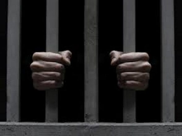 गोधरा ट्रेन नरसंहार 2002 मामला: अदालत ने आरोपी रफीक भाटुक को उम्र कैद की सजा सुनाई गोधरा ट्रेन नरसंहार 2002 मामला: अदालत ने आरोपी रफीक भाटुक को उम्र कैद की सजा सुनाई