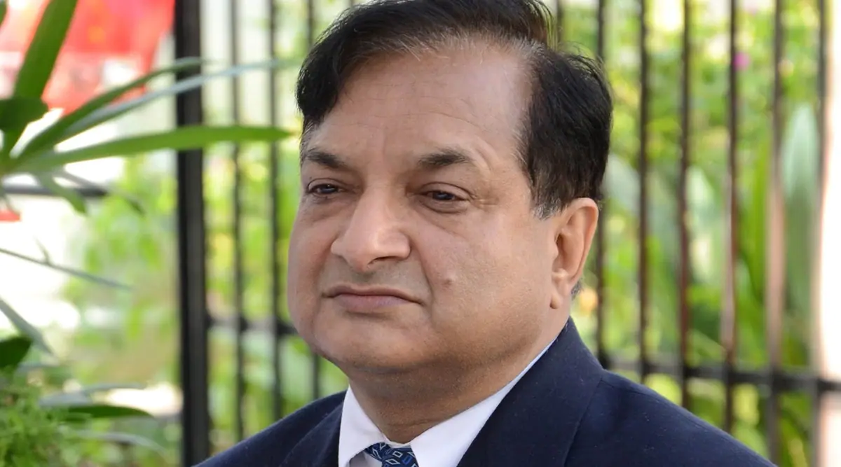 हालांकि विवादों के लिए कोई अजनबी नहीं है, पूर्व बाबा फरीद वीसी डॉ राज बहादुर का शानदार करियर है हालांकि विवादों के लिए कोई अजनबी नहीं है, पूर्व बाबा फरीद वीसी डॉ राज बहादुर का शानदार करियर है