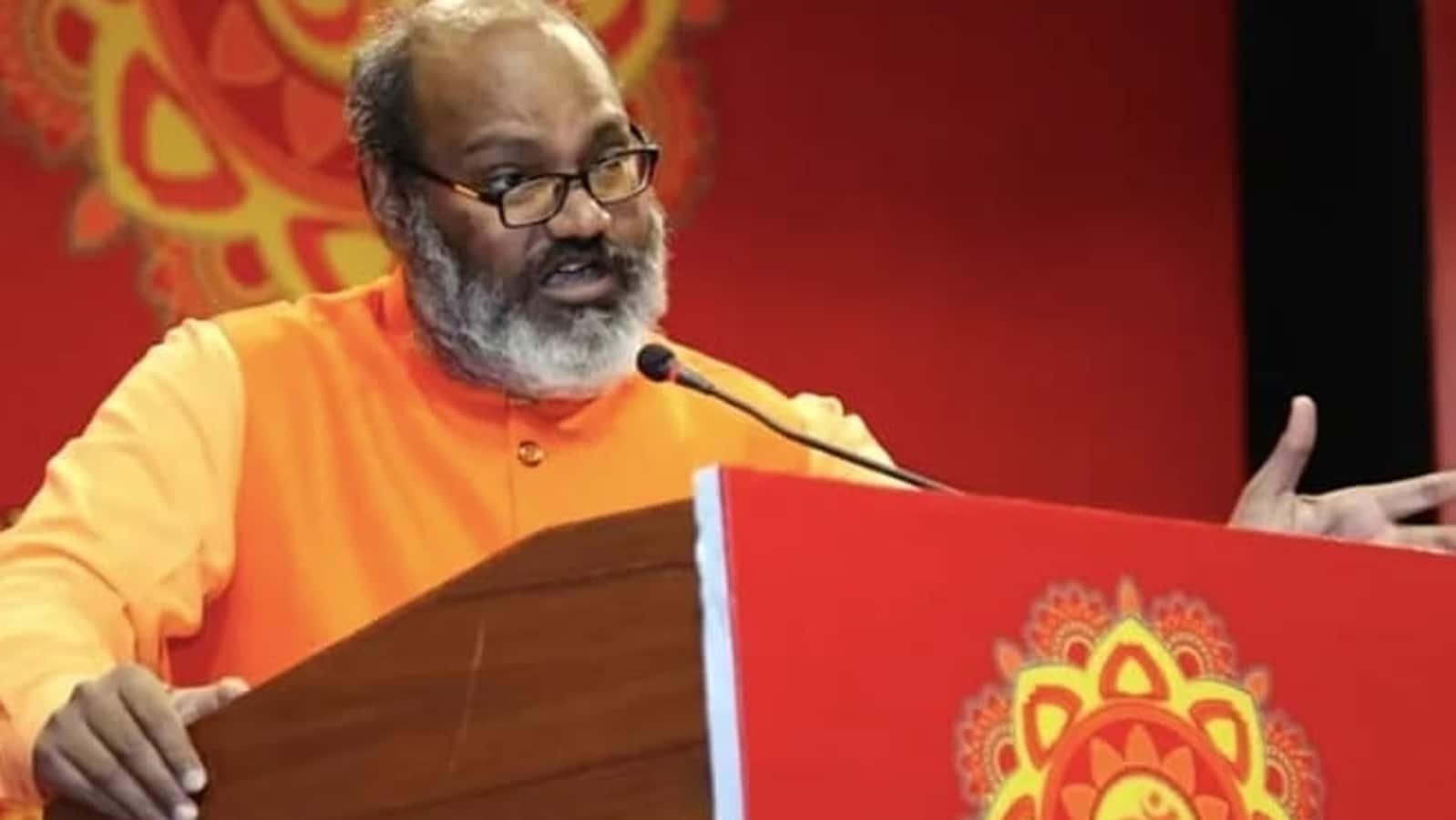 डासना पुजारी नरसिंहानंद पर महात्मा गांधी को गाली देने का मामला दर्ज डासना पुजारी नरसिंहानंद पर महात्मा गांधी को गाली देने का मामला दर्ज