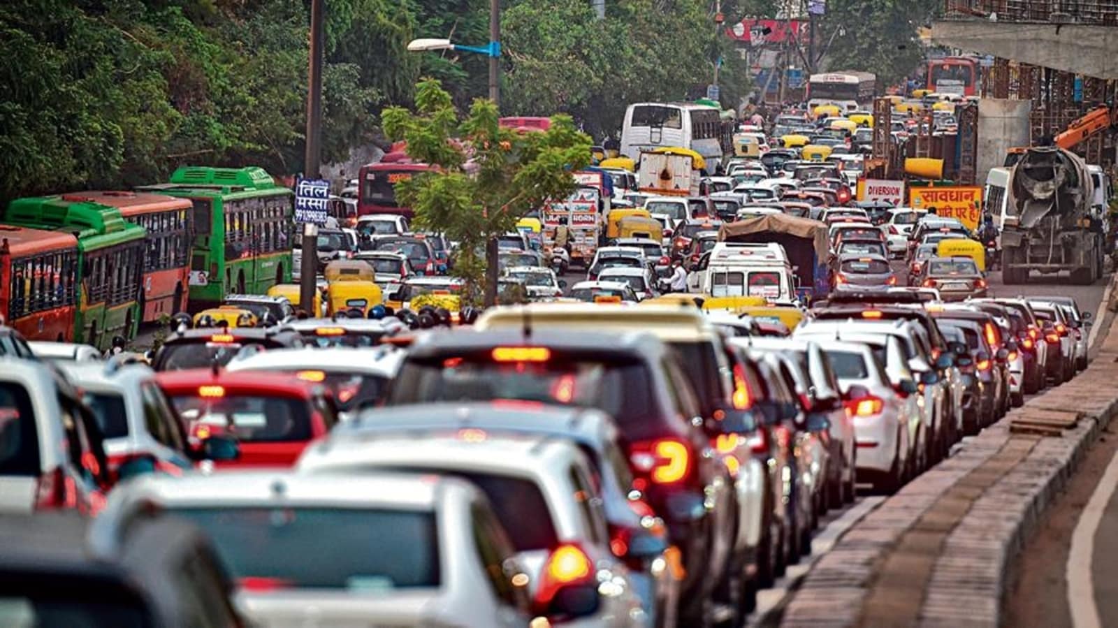 दिल्ली बारिश: सड़कों पर बारिश के प्रभाव के रूप में यातायात हिमनद |  ताजा खबर दिल्ली