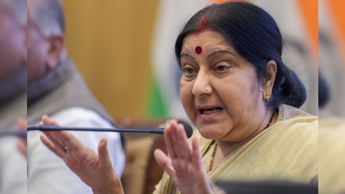 News18.com भोर |  ट्रोल्स को सुषमा का जवाब, दिल्ली का ‘चिपको मूवमेंट’ और अन्य खबरें जो शायद आपने मिस कर दी हों