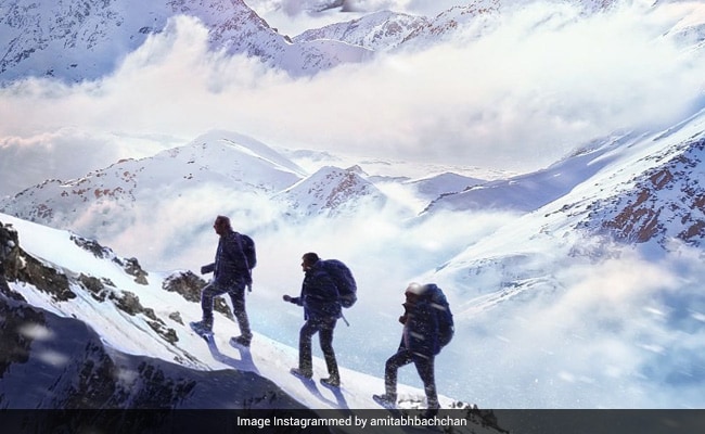 अमिताभ बच्चन, अनुपम खेर और बोमन ईरानी की फिल्म का फर्स्ट लुक