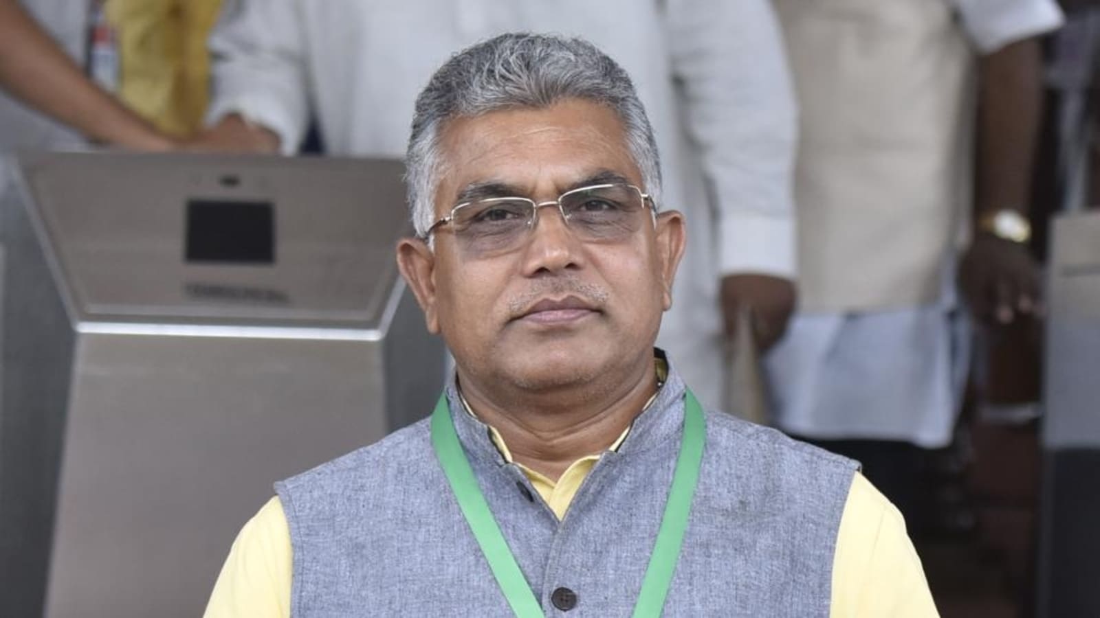 दिलीप घोष का बाबुल सुप्रियो पर पलटवार, ‘मोदी कैबिनेट में कोई बंगाली नहीं’ खुदाई | कोलकाता दिलीप घोष का बाबुल सुप्रियो पर पलटवार, ‘मोदी कैबिनेट में कोई बंगाली नहीं’ खुदाई | कोलकाता