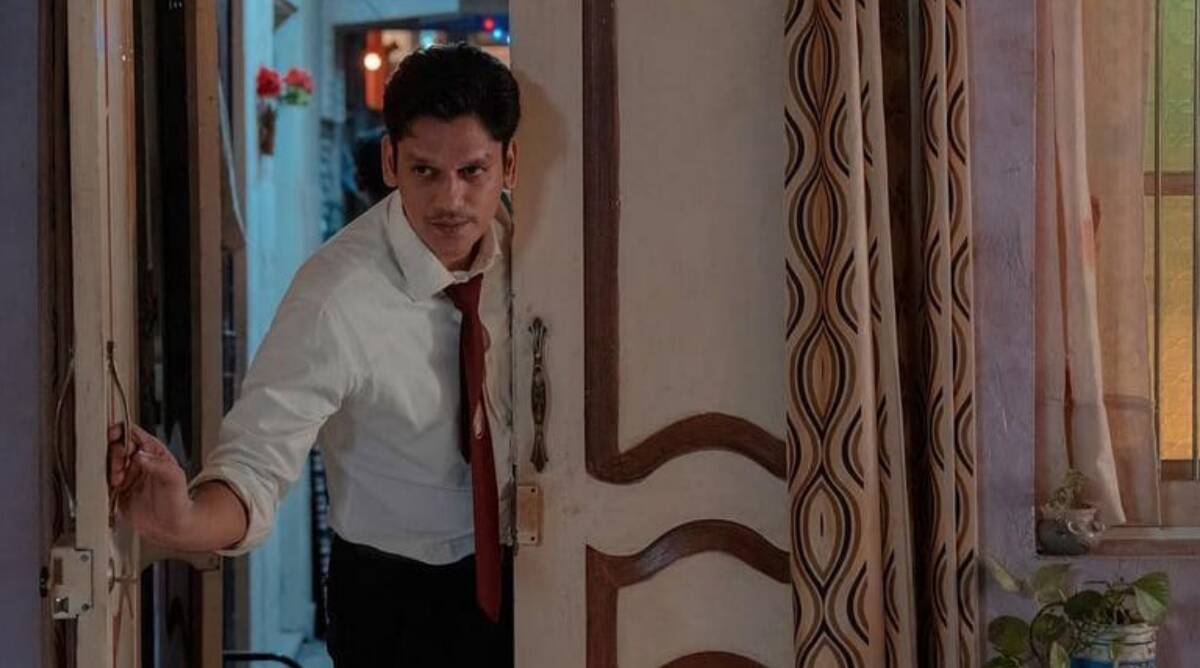 डार्लिंग्स अभिनेता विजय वर्मा को संघर्ष के दौरान 'तू शाहरुख खान नहीं है' कहा गया था: 'आज शाहरुख ने मुझे अपनी फिल्म के लिए नियोजित किया है' डार्लिंग्स अभिनेता विजय वर्मा को संघर्ष के दौरान 'तू शाहरुख खान नहीं है' कहा गया था: 'आज शाहरुख ने मुझे अपनी फिल्म के लिए नियोजित किया है'