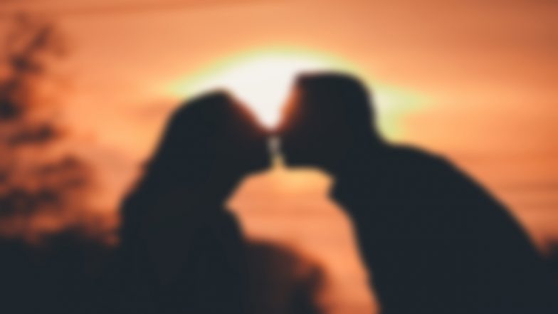 लिवरपूल के कॉन्सर्ट स्क्वायर में यौन क्रिया में शामिल रैंडी जोड़े के वीडियो के बाद सार्वजनिक भूमि में महिला सूप में सेक्स वायरल हो जाता है लिवरपूल के कॉन्सर्ट स्क्वायर में यौन क्रिया में शामिल रैंडी जोड़े के वीडियो के बाद सार्वजनिक भूमि में महिला सूप में सेक्स वायरल हो जाता है