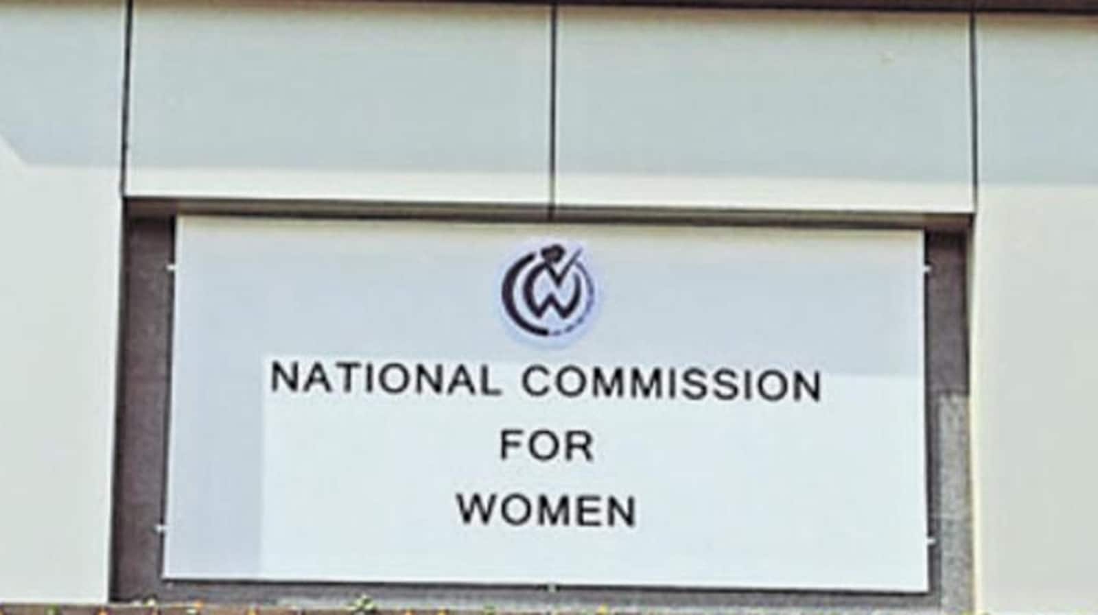 NCW ने नोएडा में महिला के साथ कथित रूप से दुर्व्यवहार करने के लिए राजनेता की गिरफ्तारी की मांग की NCW ने नोएडा में महिला के साथ कथित रूप से दुर्व्यवहार करने के लिए राजनेता की गिरफ्तारी की मांग की